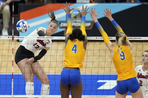 Ncaa clearance vb scores